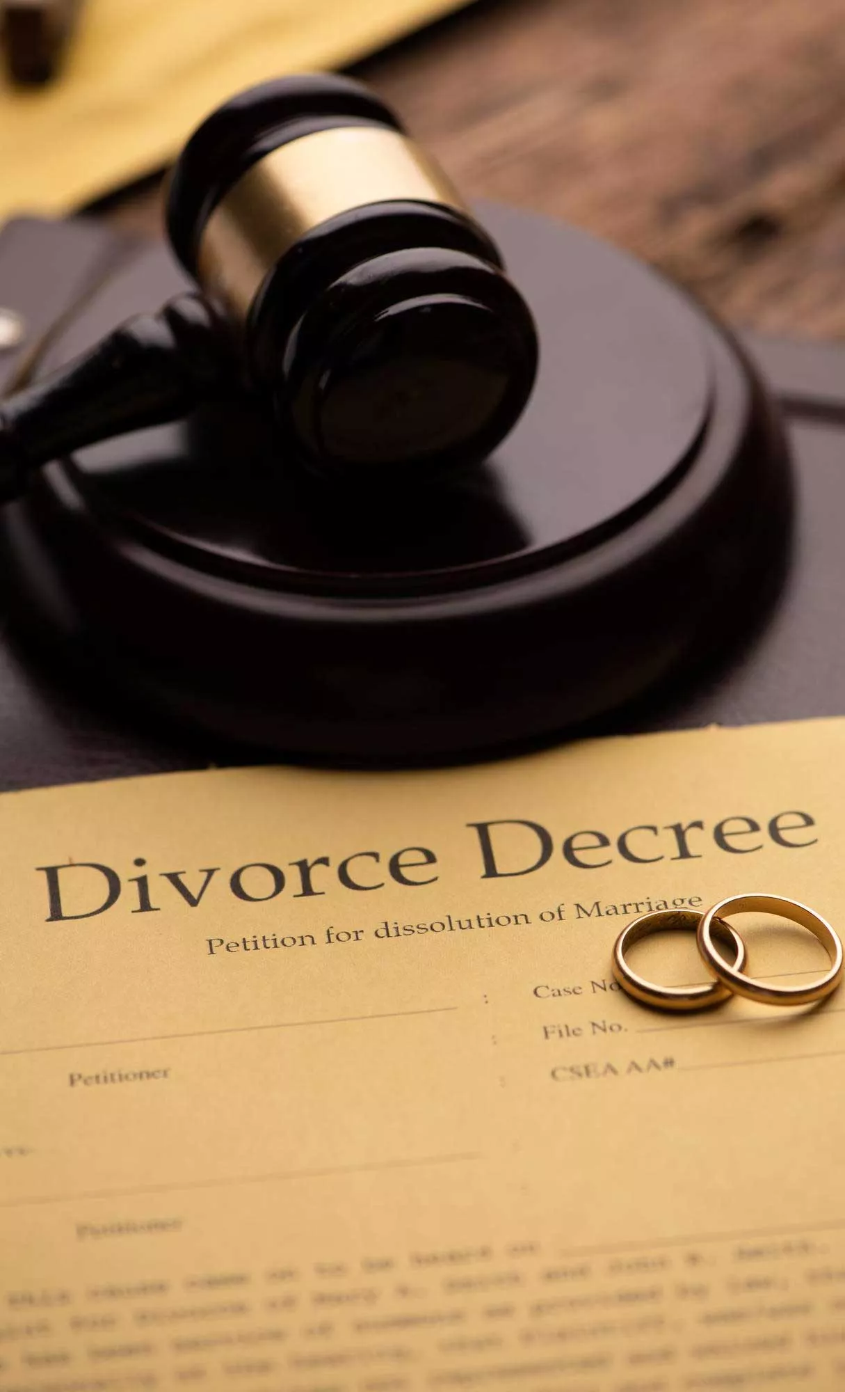 Why Choose Tyagi Associates as Your Divorce Lawyer in Greater Noida
