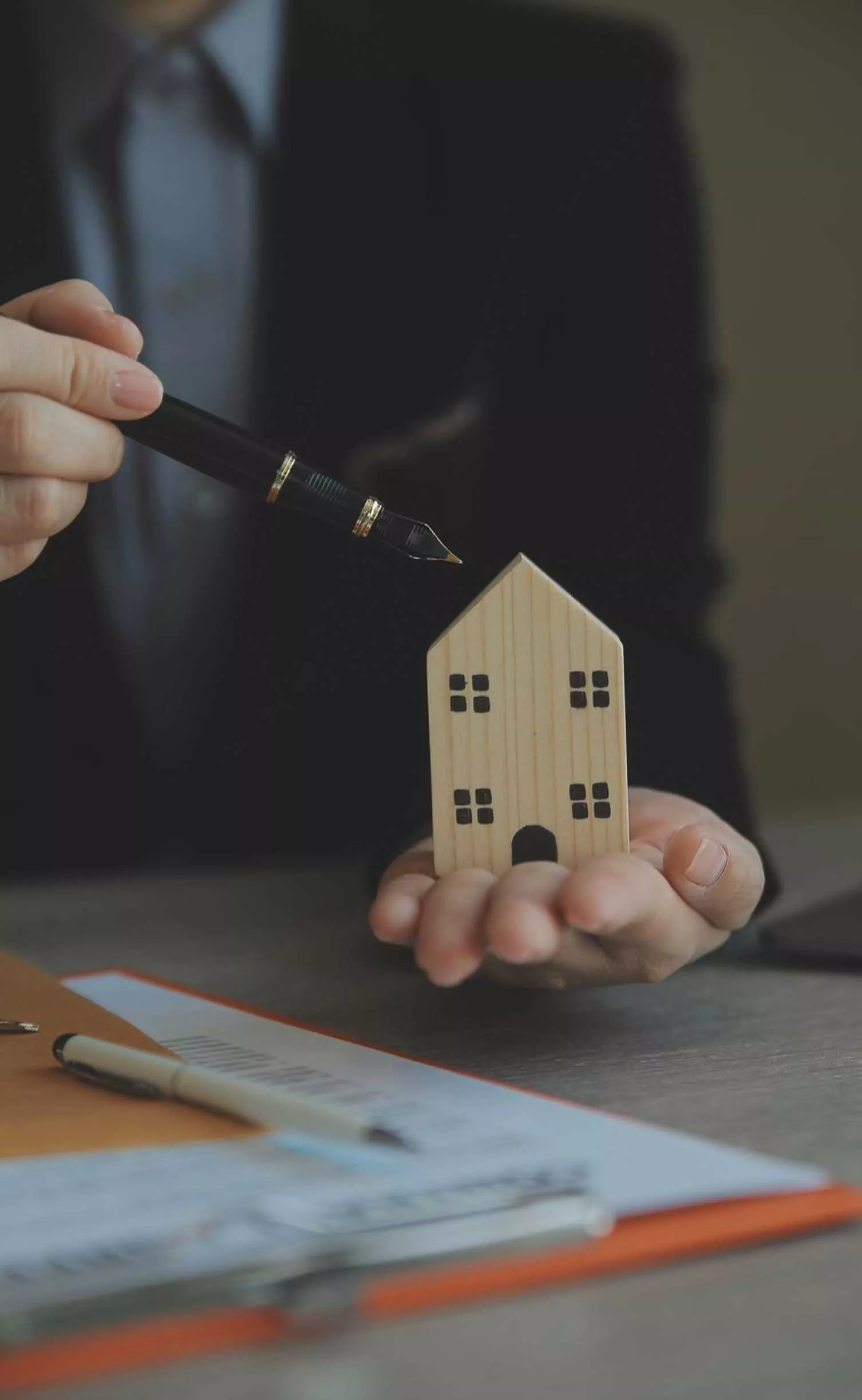Why You Need a RERA Lawyer in Greater Noida?